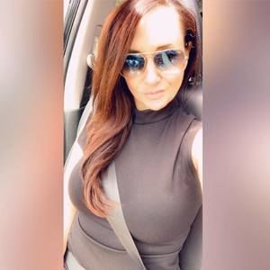 Meet your Posher, Jj